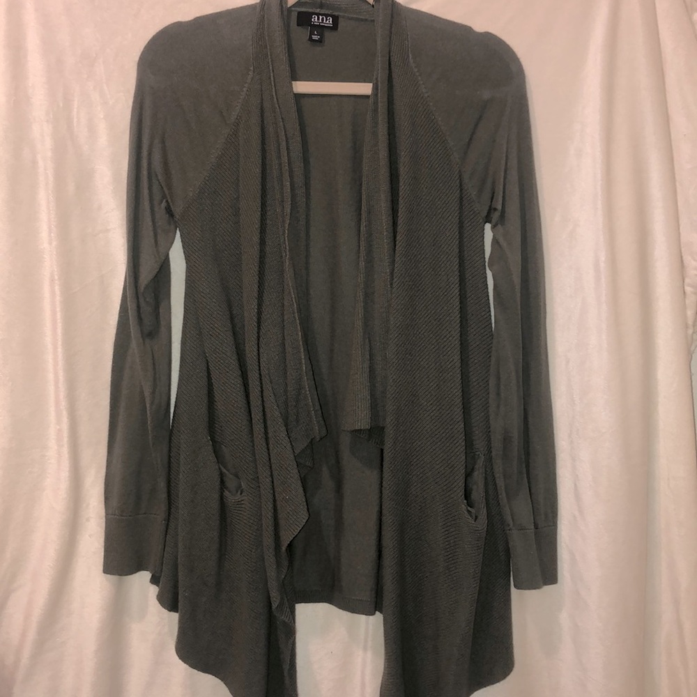 Olive green cardigan. Longer in front w/ pockets